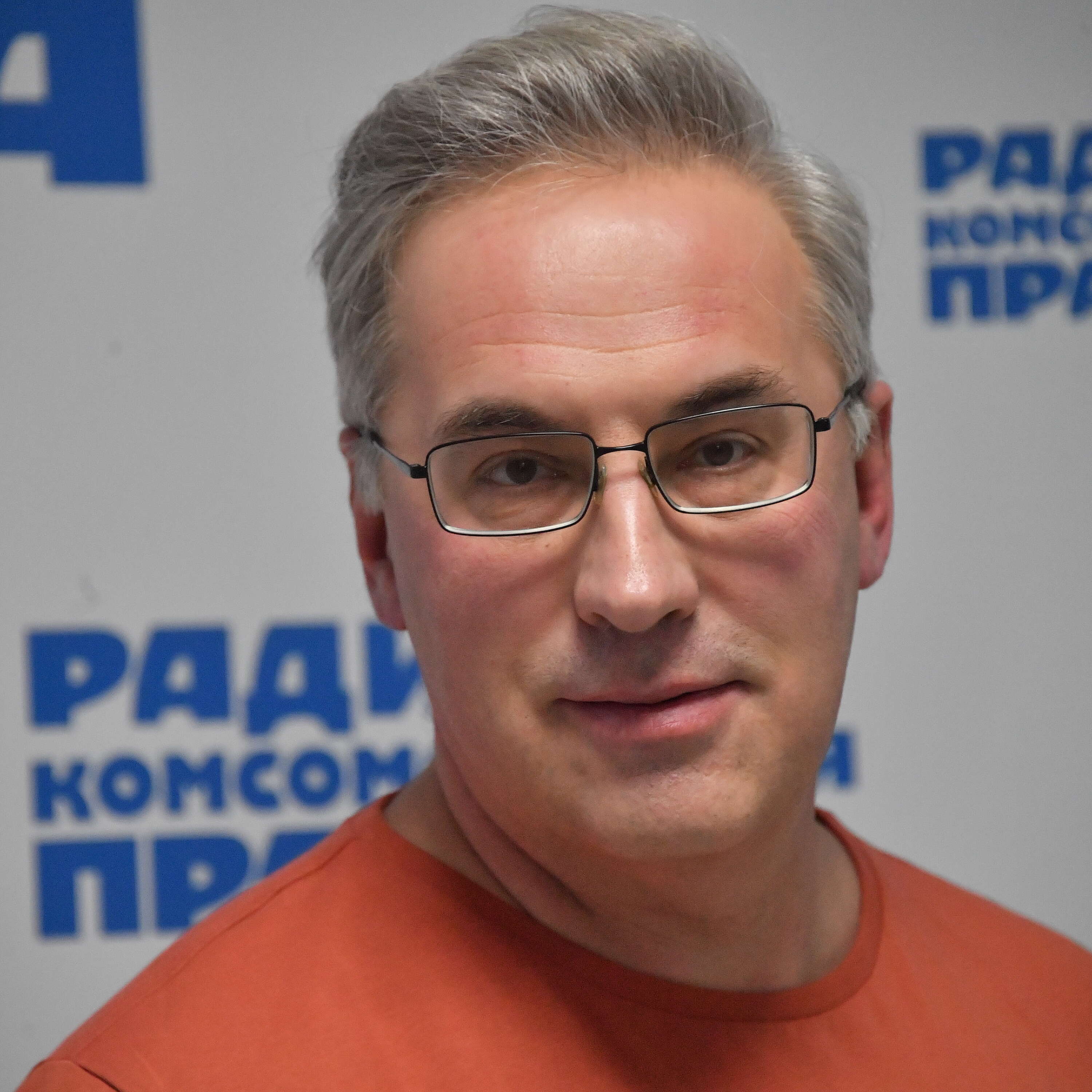 Андрей норкин фото в молодости Андрей Норкин: У меня мозги были промыты, будь здоров, Радио "Комсомольская прав